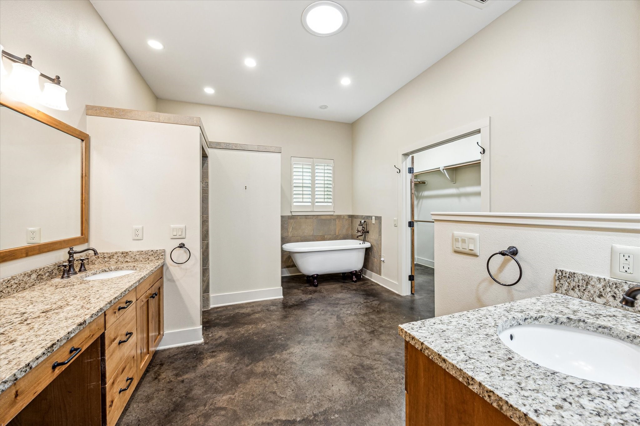 1661 Guenther Road La Grange, TX 78945 - Photo 13 of 29