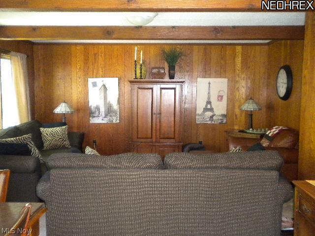 4761 Burger Road Cleveland, OH 44121 - Photo 5 of 11 Spacious Great Room