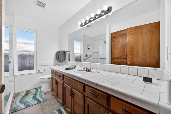 $550,000 | 1660 Stabler Lane, Yuba City, CA 95993