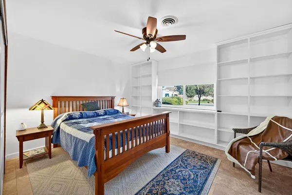 $550,000 | 1660 Stabler Lane, Yuba City, CA 95993