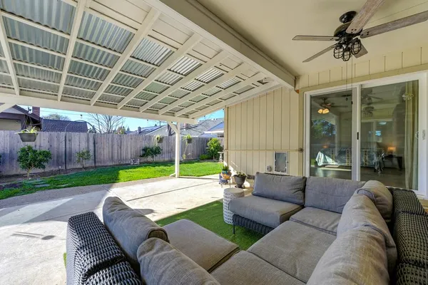 $550,000 | 1660 Stabler Lane, Yuba City, CA 95993