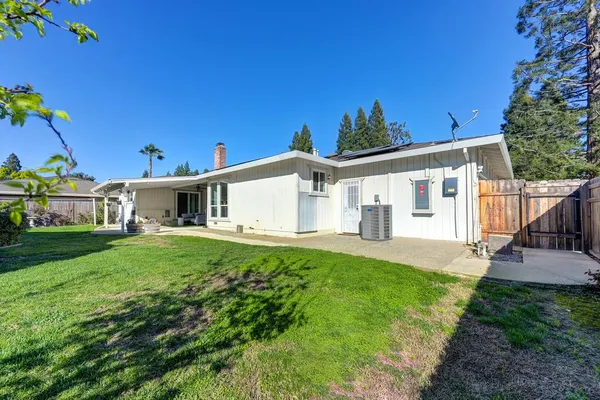 $550,000 | 1660 Stabler Lane, Yuba City, CA 95993