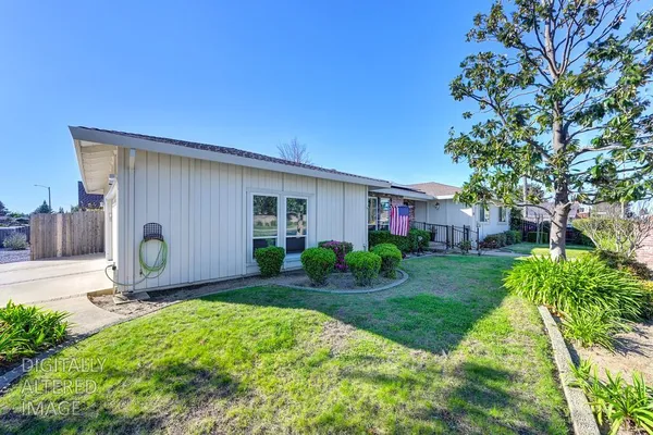 $550,000 | 1660 Stabler Lane, Yuba City, CA 95993