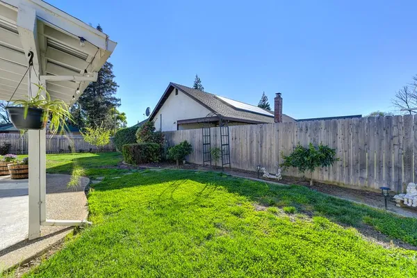 $550,000 | 1660 Stabler Lane, Yuba City, CA 95993