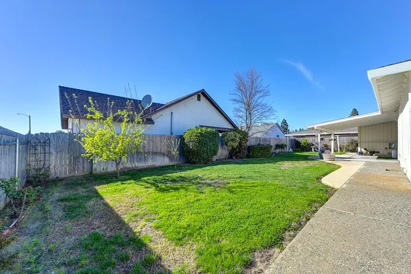 $550,000 | 1660 Stabler Lane, Yuba City, CA 95993