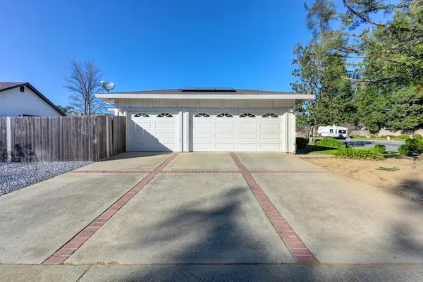 $550,000 | 1660 Stabler Lane, Yuba City, CA 95993