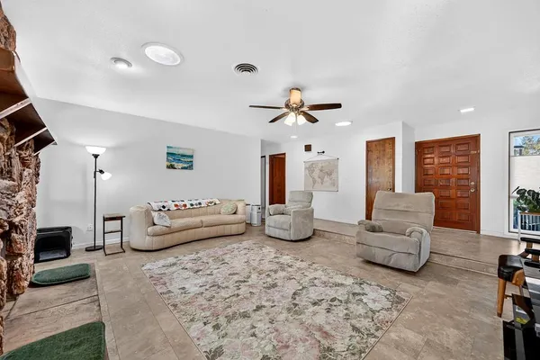 $550,000 | 1660 Stabler Lane, Yuba City, CA 95993