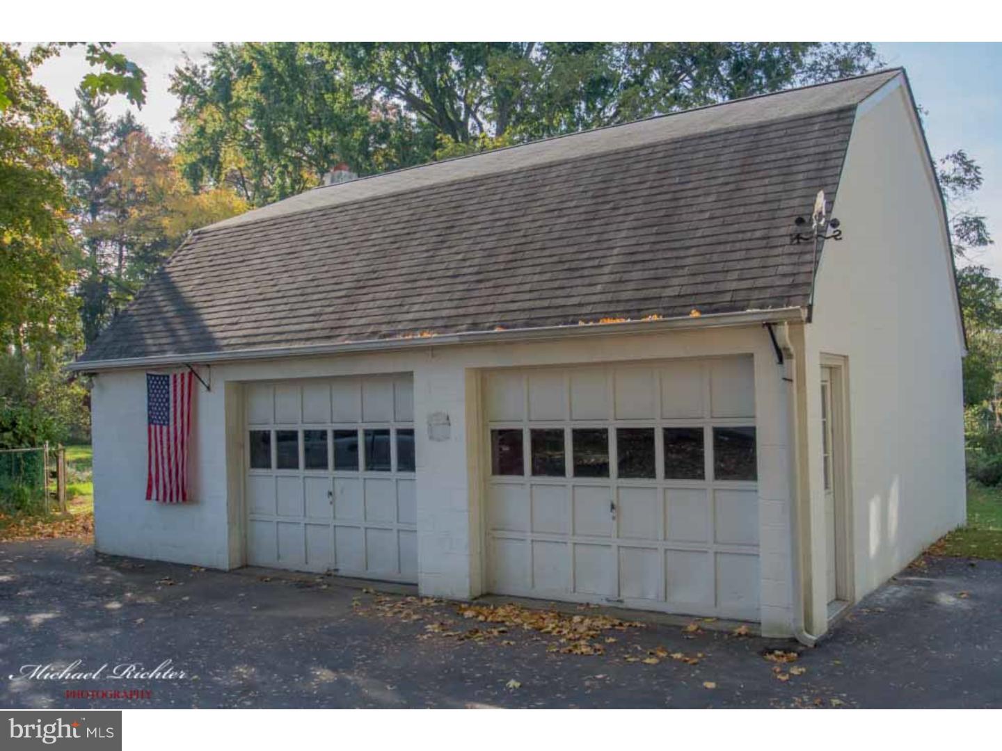 318 Manor Road Hatboro, PA 19040 - Photo 14 of 19 Gallery Image 14