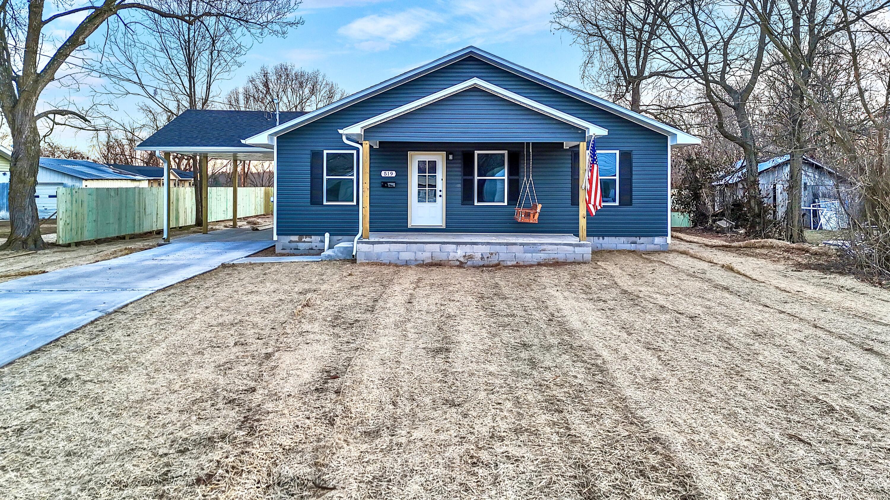 519 Myrtle Street Monett, MO 65708 - Photo 1 of 1 IMG_7347