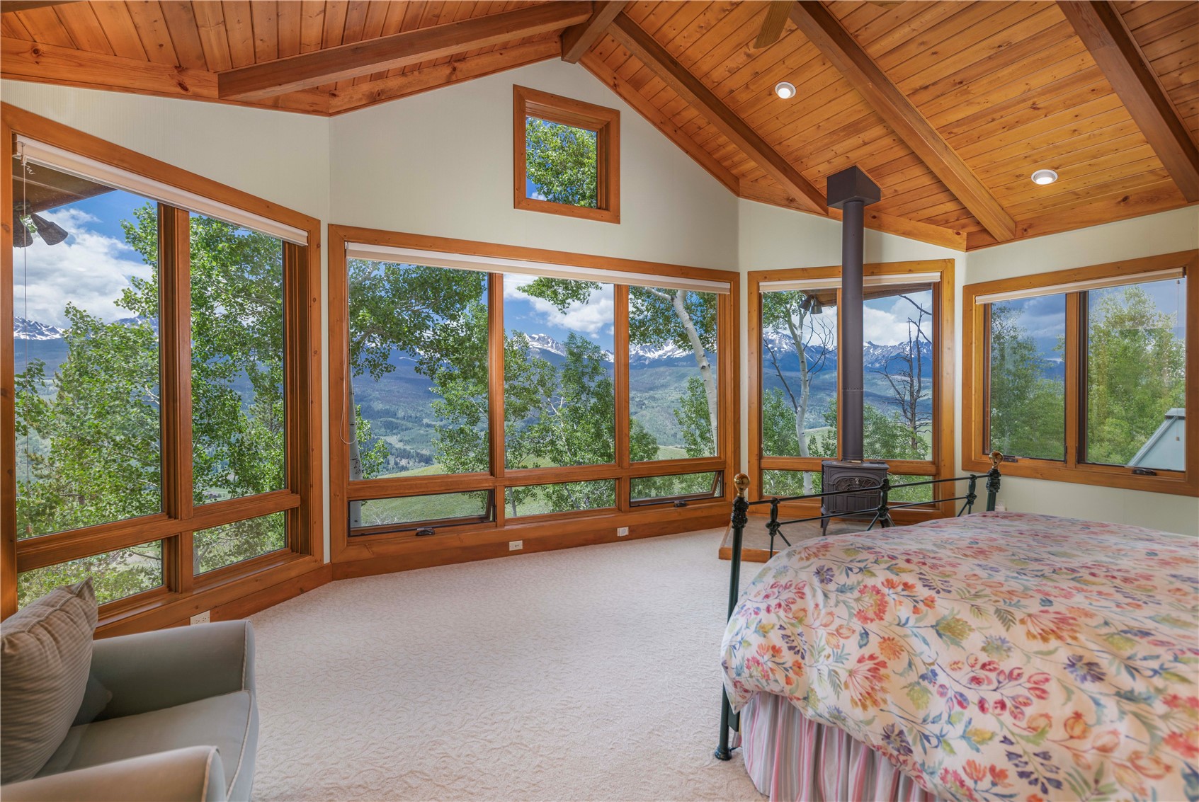 881 Antler Road Silverthorne, CO 80498 - Photo 17 of 40 Gallery Image 17