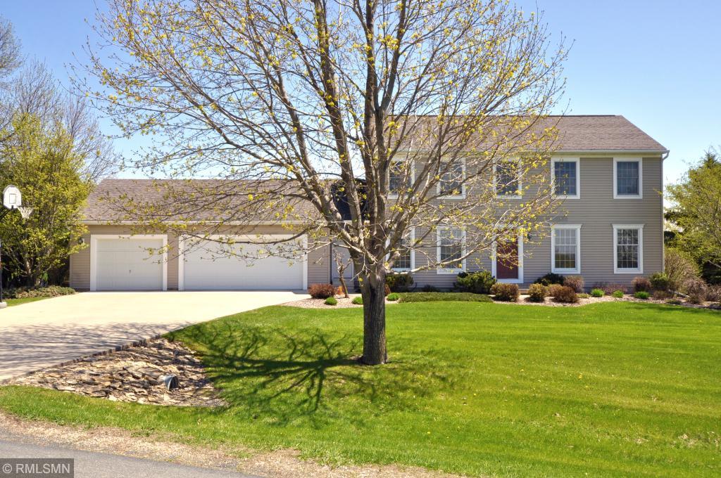 5314 Connemara Drive Northeast Rochester, MN 55906 - Photo 2 of 30