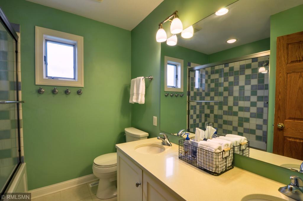 5314 Connemara Drive Northeast Rochester, MN 55906 - Photo 18 of 30