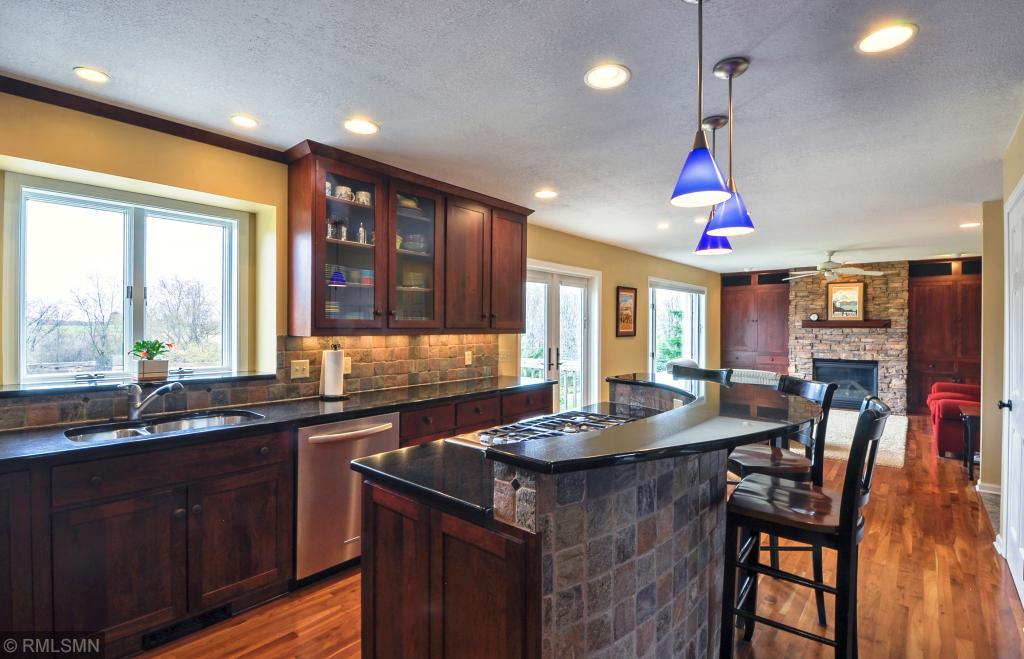 5314 Connemara Drive Northeast Rochester, MN 55906 - Photo 5 of 30