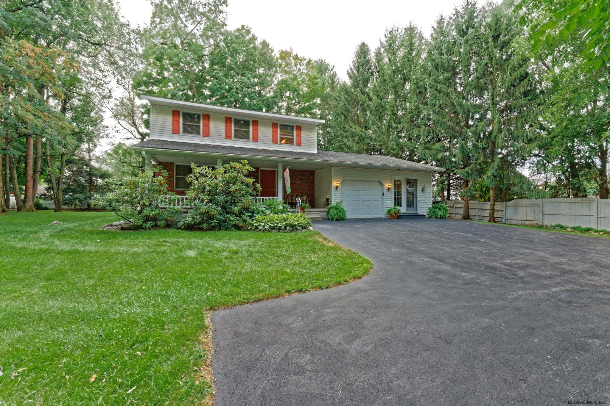 108 Peyton Road Rotterdam, NY 12303 - Photo 4 of 26 Photo 4