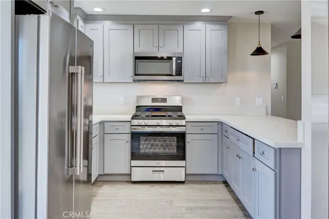 $2,700 | 6265 West Stetson Avenue, Hemet, CA 92545