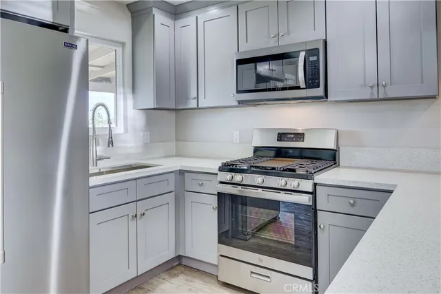 $2,700 | 6265 West Stetson Avenue, Hemet, CA 92545