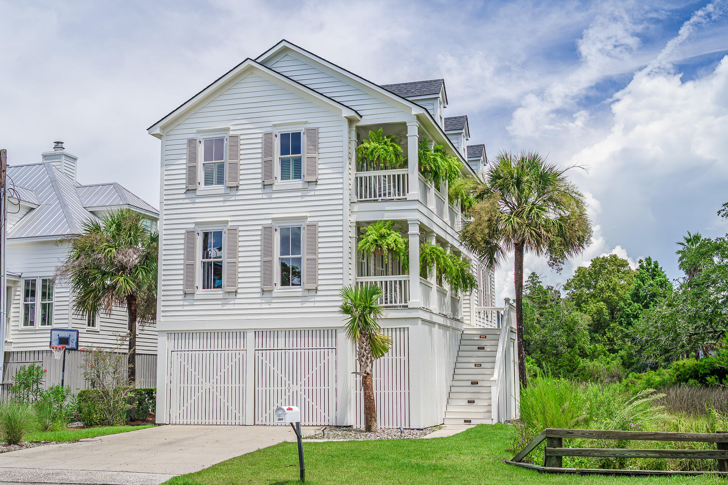 112 Middle Street Mount Pleasant, SC 29464 - Photo 1 of 53 112Middle-2
