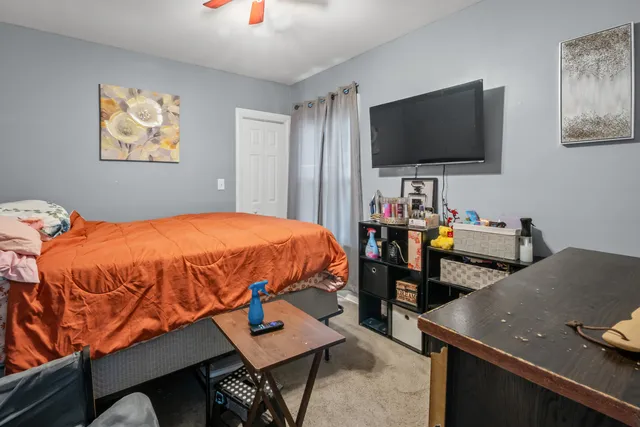 $285,000 | 10044 South La Salle Street, Chicago, IL 60628