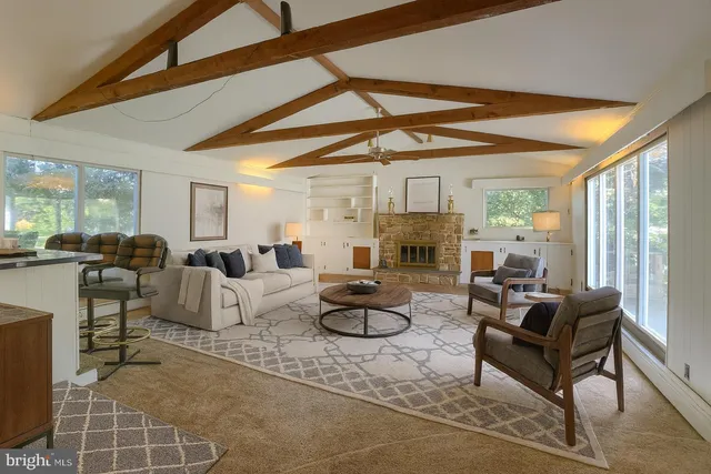 $359,999 | 116 Conodoguinet Avenue, Camp Hill, PA 17011