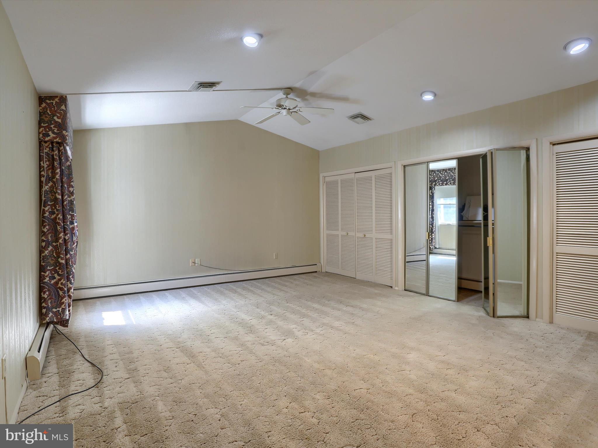 116 Conodoguinet Avenue Camp Hill, PA 17011 - Photo 19 of 44 15.5x20 ft Primary Bedroom.