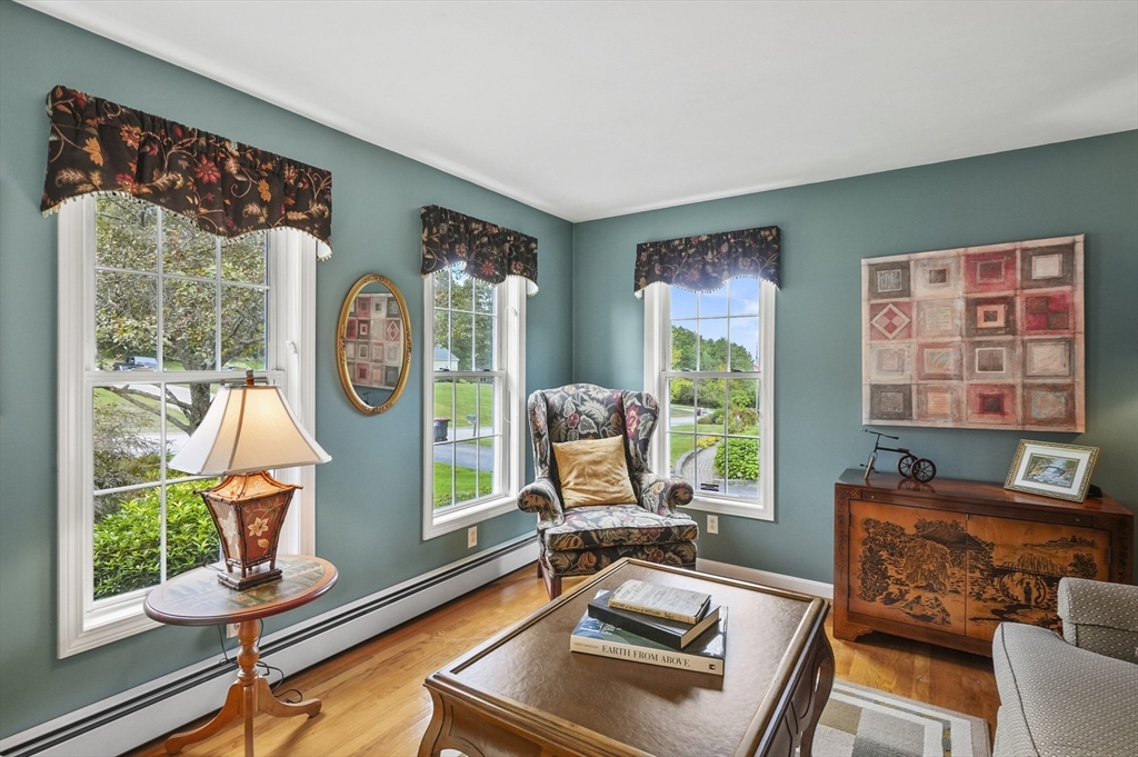 6 10 Rod Road Rutland, MA 01543 - Photo 5 of 32