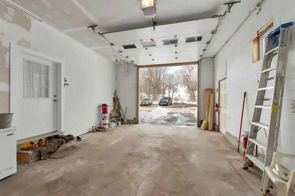 $550,000 | 5 Howard Street, Pembroke, NH 03275