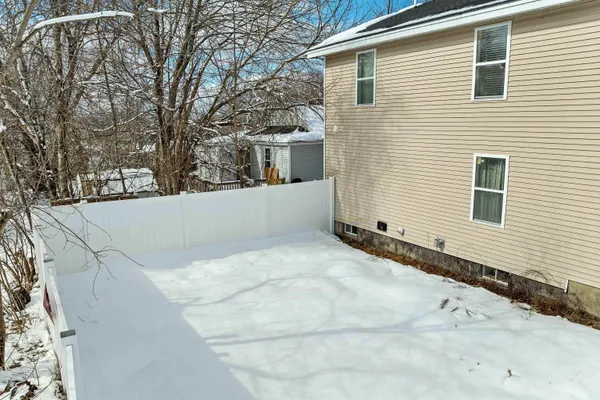 $550,000 | 5 Howard Street, Pembroke, NH 03275