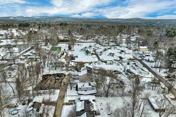 $550,000 | 5 Howard Street, Pembroke, NH 03275