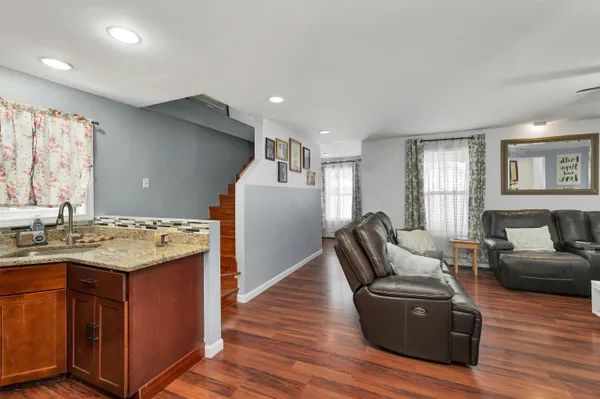 $550,000 | 5 Howard Street, Pembroke, NH 03275