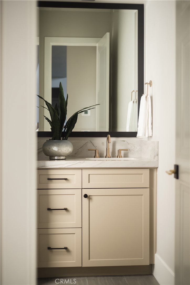 940 Terrace Place Madera, CA 93636 - Photo 25 of 41