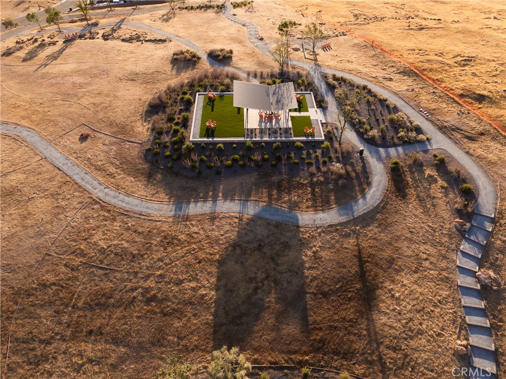 940 Terrace Place Madera, CA 93636 - Photo 29 of 41