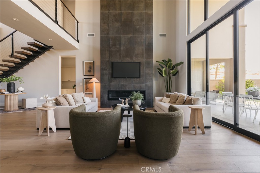 940 Terrace Place Madera, CA 93636 - Photo 3 of 41