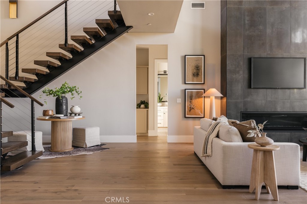 940 Terrace Place Madera, CA 93636 - Photo 5 of 41