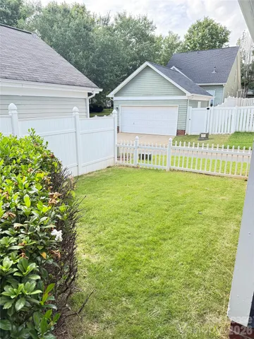 $2,900 | 15534 Waterfront Drive, Huntersville, NC 28078