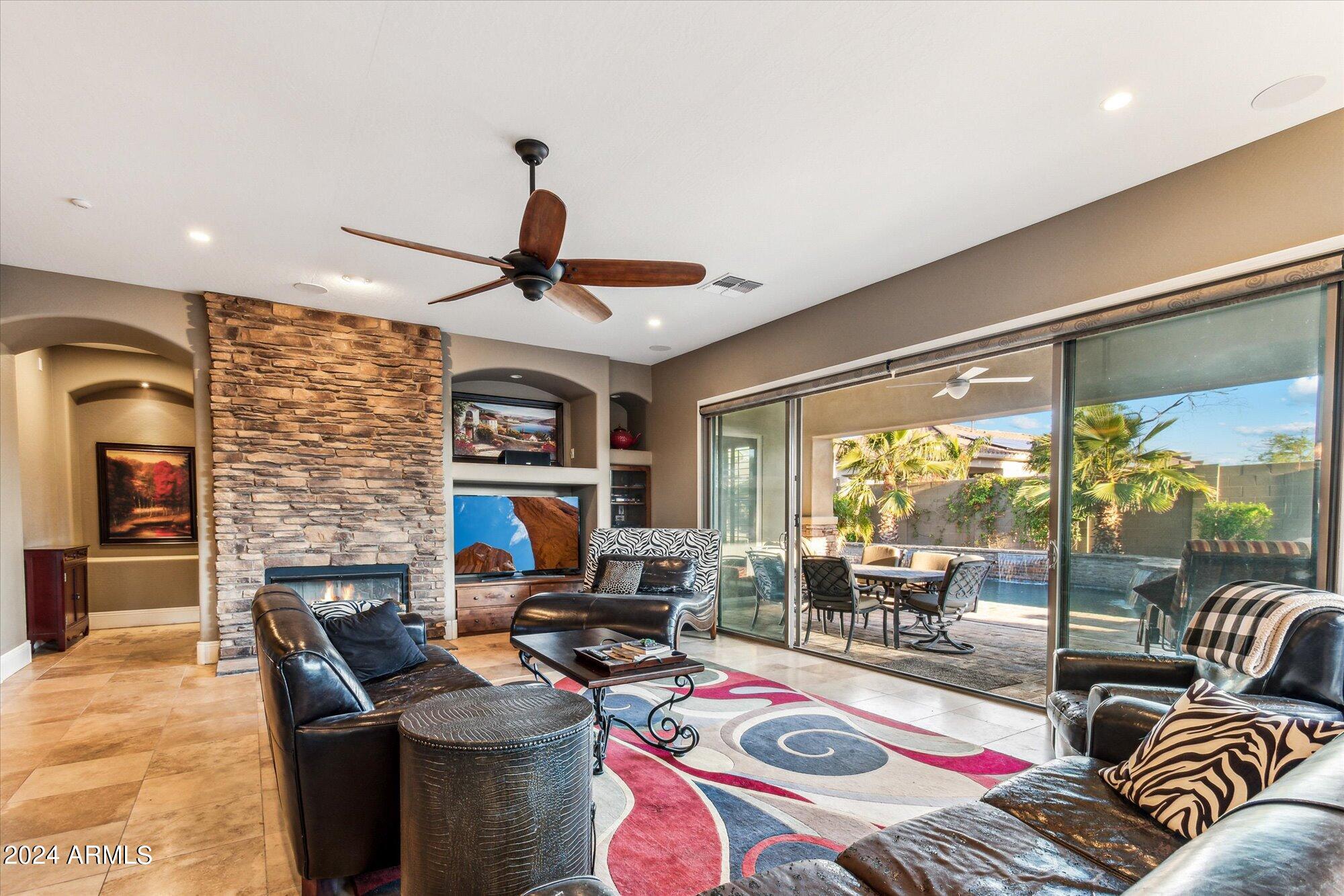 18095 West Narramore Road Goodyear, AZ 85338 - Photo 13 of 48 Family room