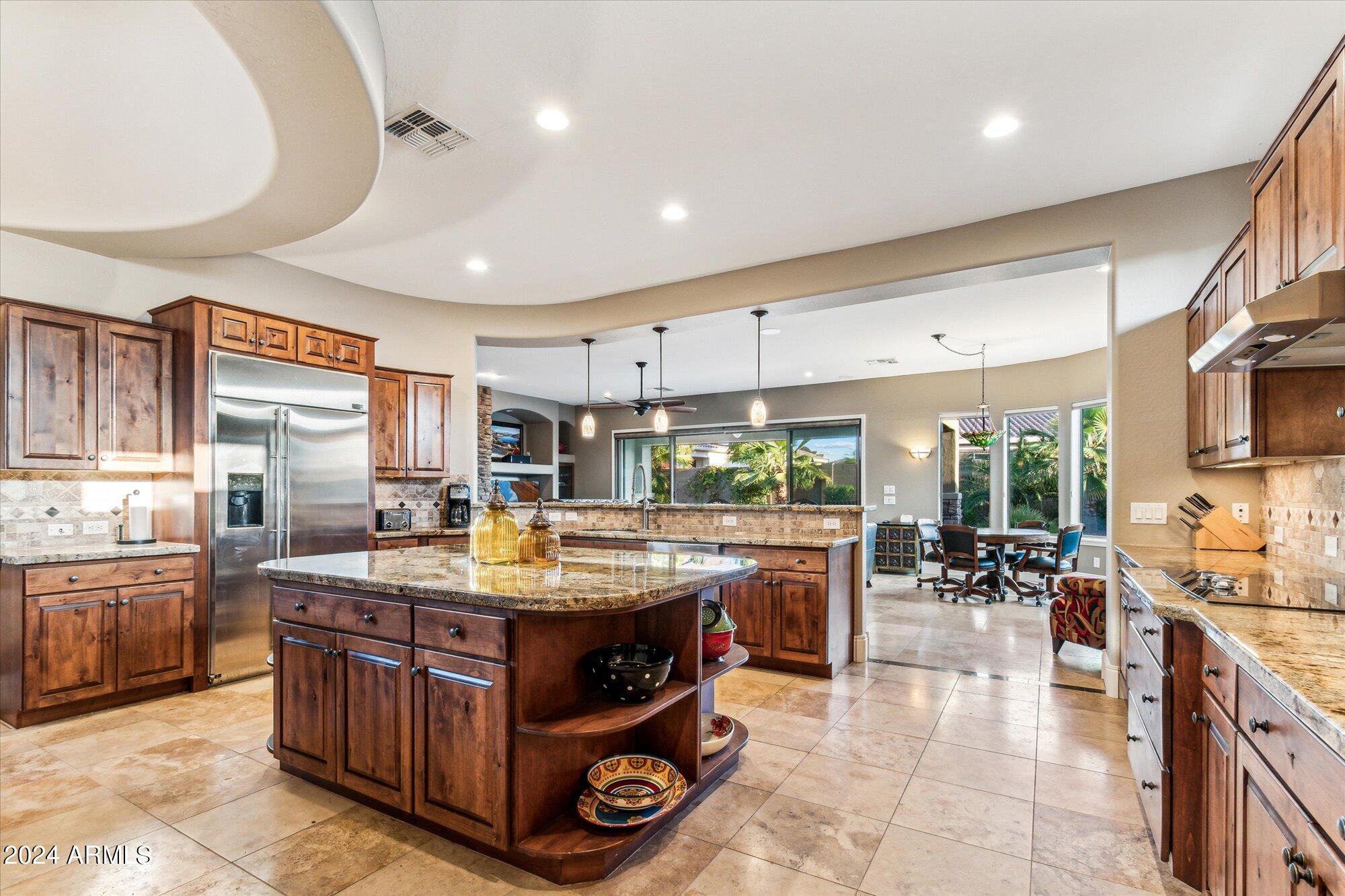 18095 West Narramore Road Goodyear, AZ 85338 - Photo 16 of 48 Kitchen