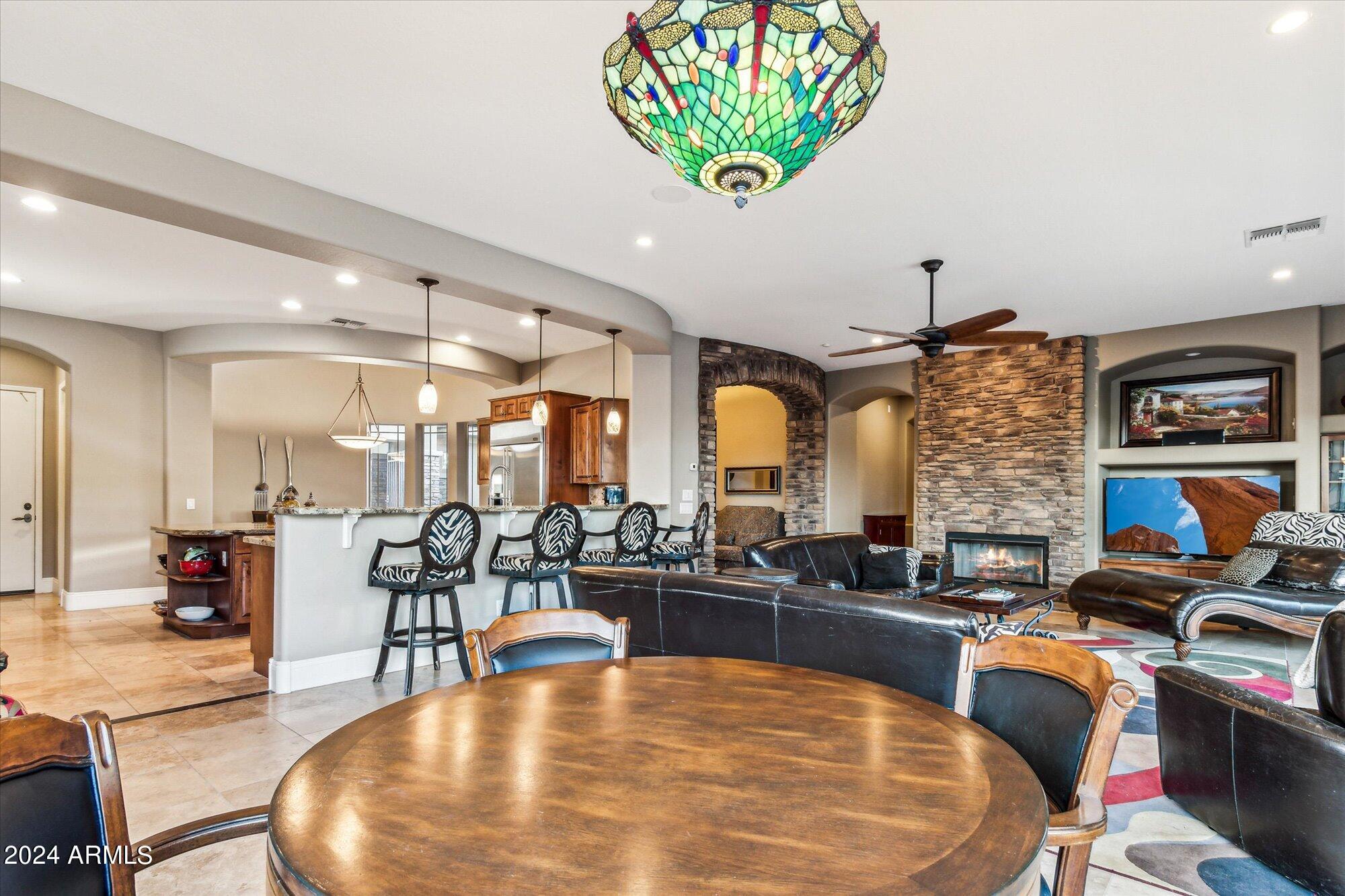 18095 West Narramore Road Goodyear, AZ 85338 - Photo 18 of 48 Dining area