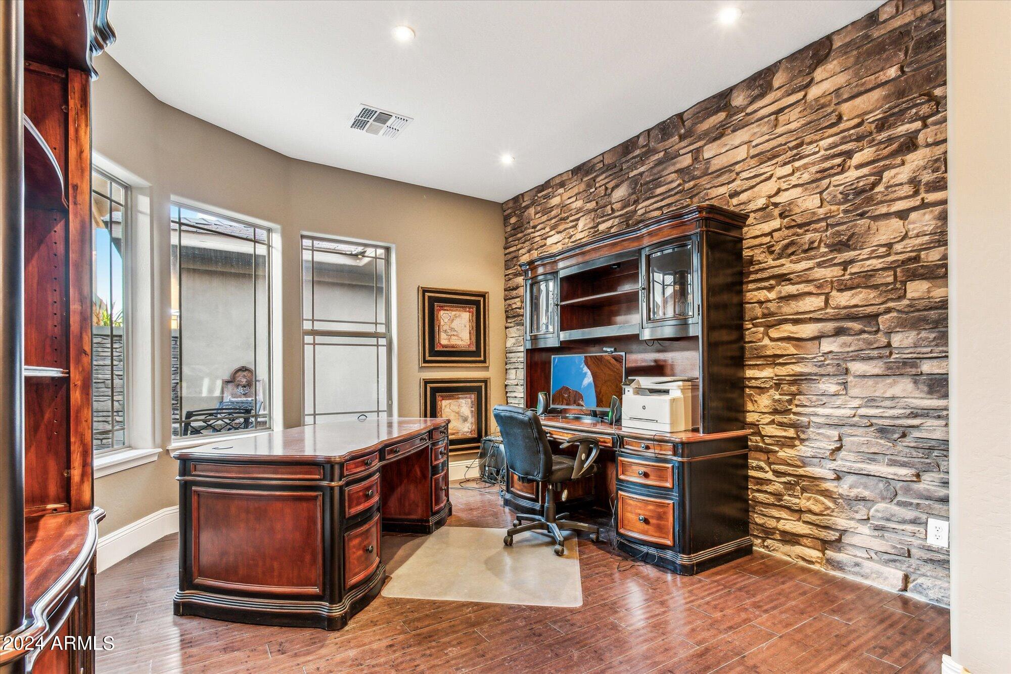 18095 West Narramore Road Goodyear, AZ 85338 - Photo 30 of 48 Office