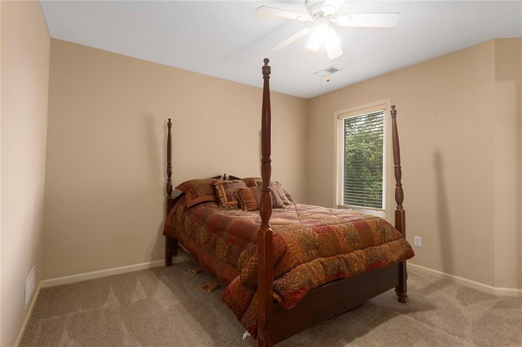 212 Northeast Hidden Ridge Lane Lee's Summit, MO 64064 - Photo 28 of 57