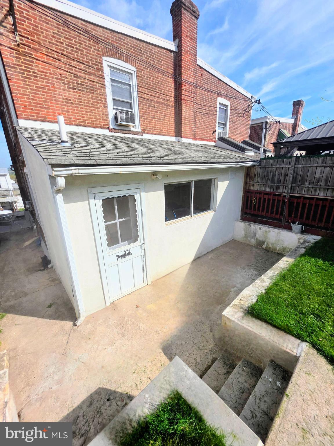 666 Bush Street Bridgeport, PA 19405 - Photo 17 of 18 Back Patio