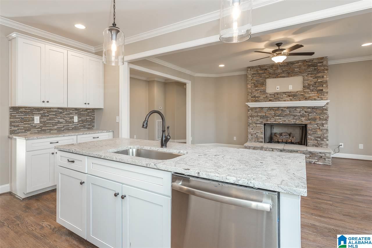 924 Blue Ridge Way Odenville, AL 35120 - Photo 14 of 50