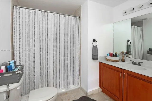 $454,000 | 215 Southwest 42nd Avenue, Unit PH08, Miami, FL 33134