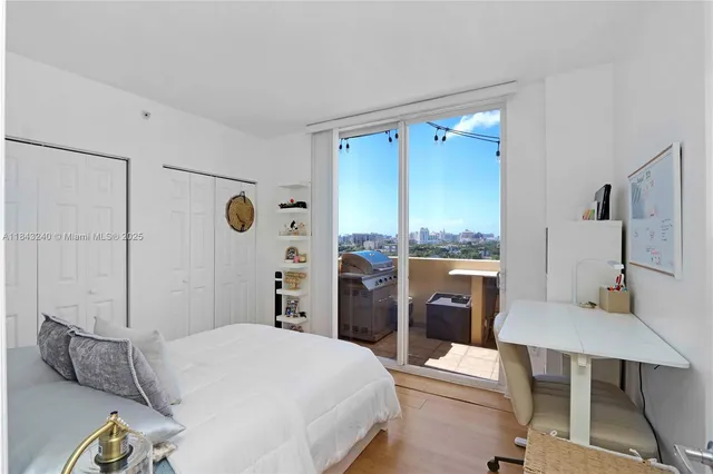 $454,000 | 215 Southwest 42nd Avenue, Unit PH08, Miami, FL 33134