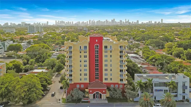 $454,000 | 215 Southwest 42nd Avenue, Unit PH08, Miami, FL 33134