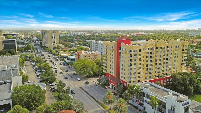 $454,000 | 215 Southwest 42nd Avenue, Unit PH08, Miami, FL 33134