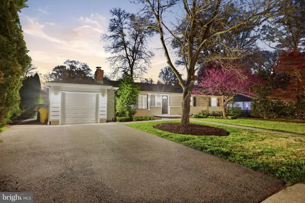 $3,875 | 808 Cottonwood Drive, Severna Park, MD 21146