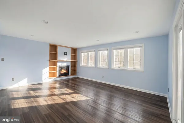 $3,875 | 808 Cottonwood Drive, Severna Park, MD 21146