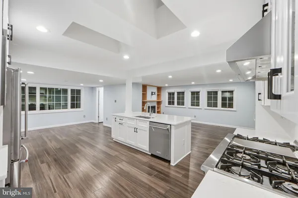 $3,875 | 808 Cottonwood Drive, Severna Park, MD 21146