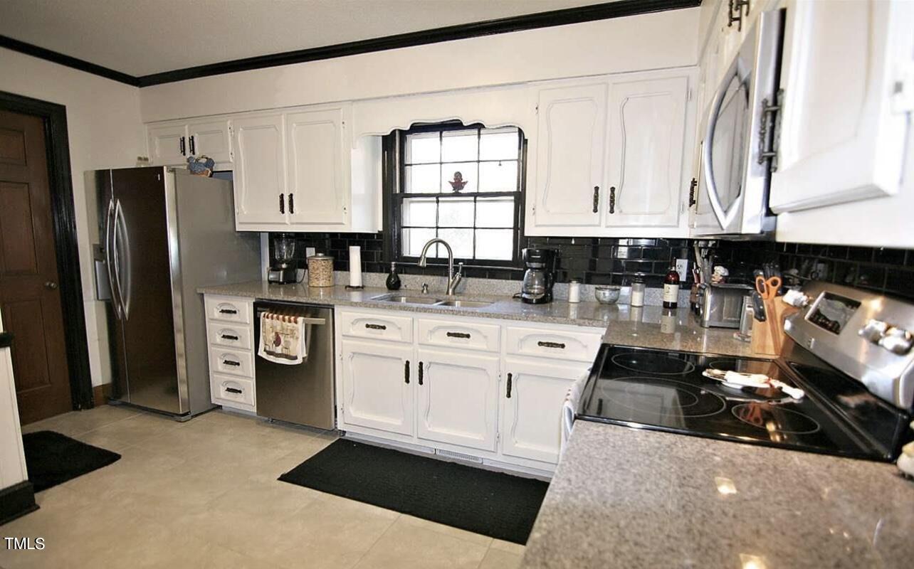 7109 Holly Springs Road Raleigh, NC 27606 - Photo 11 of 23 photo11jpg
