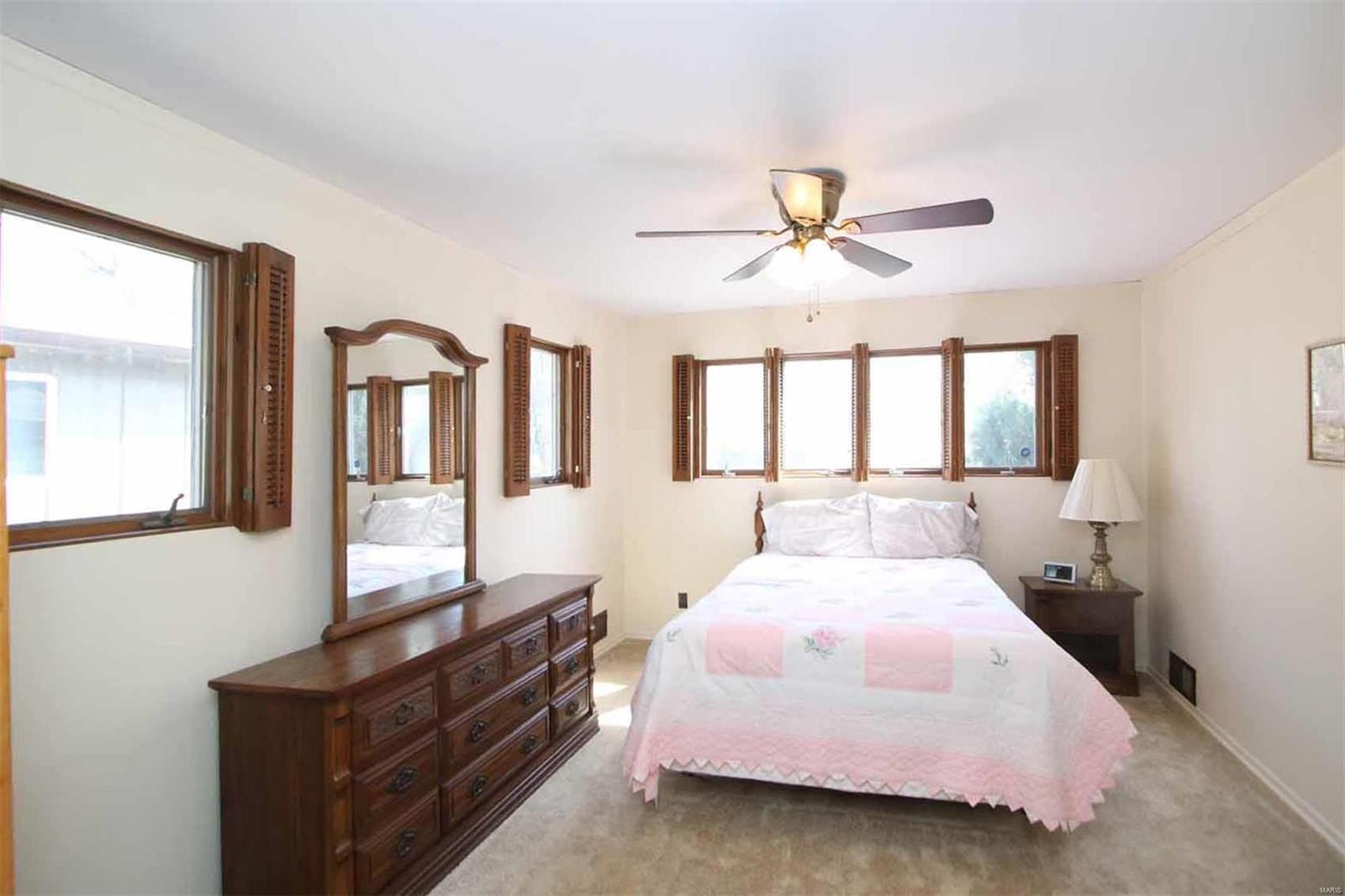 1004 Main, Unit B Alton, IL 62002 - Photo 25 of 28 Gallery Image 25